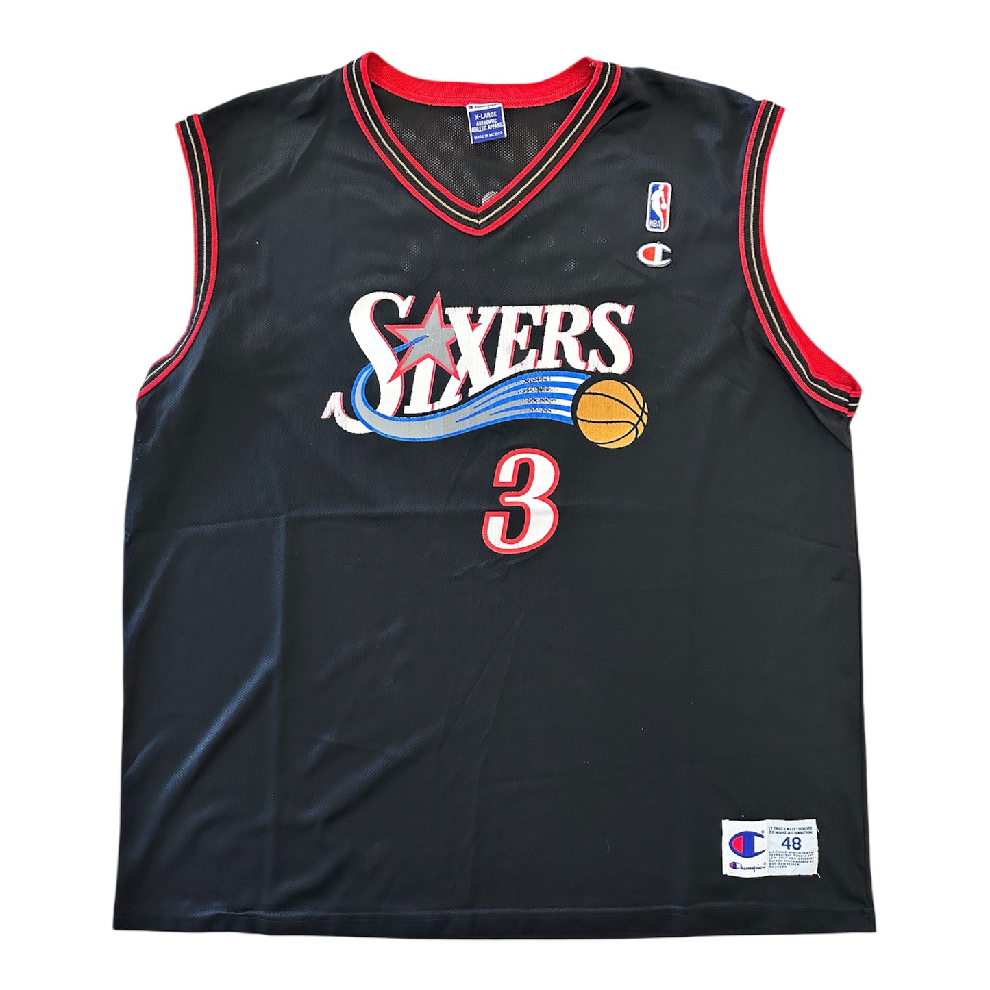 Allen Iverson #3 – Philadelphia 76ers (Champion, années 90/2000)