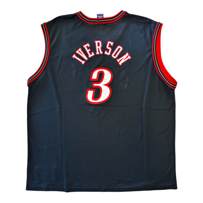 Allen Iverson #3 – Philadelphia 76ers (Champion, années 90/2000)